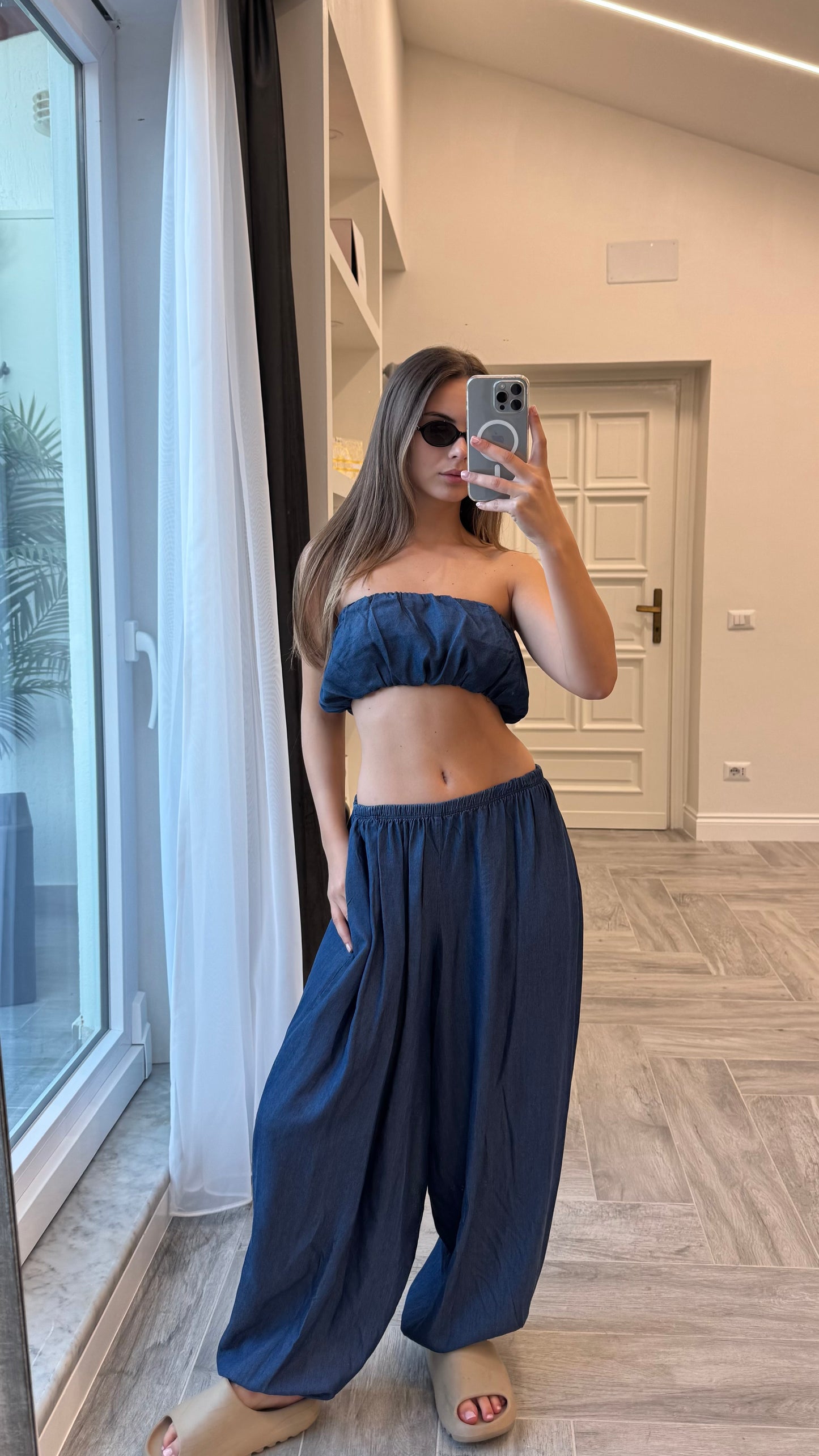 Set Jodie
