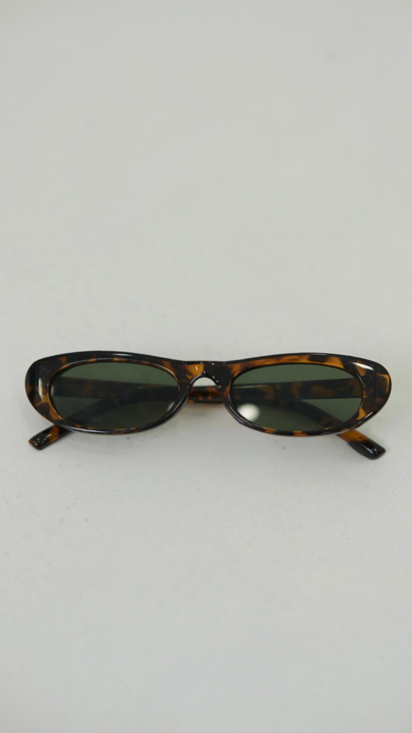 Occhiali modello YSL