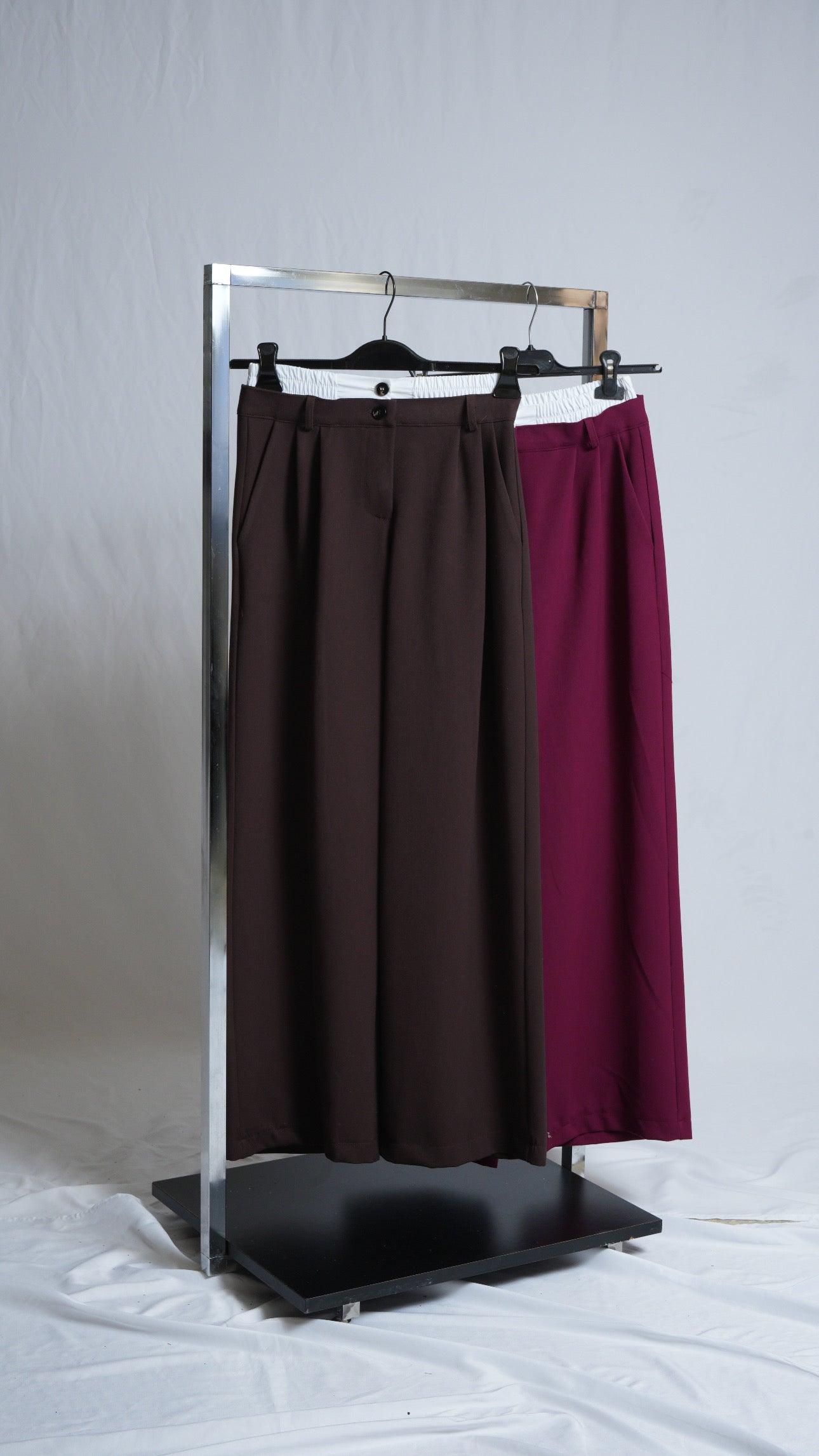 Pantalone con elastico