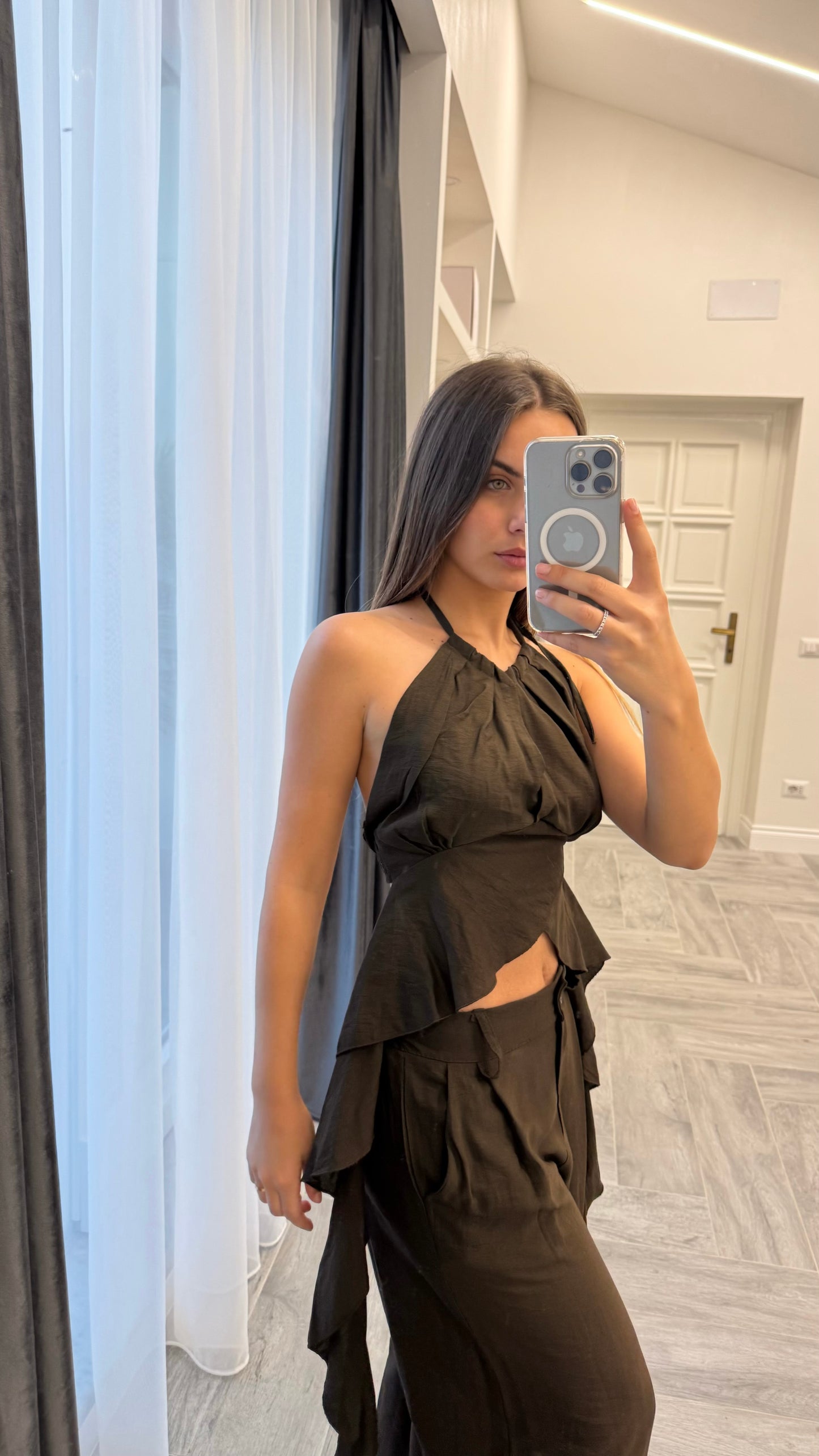 Set Amiri