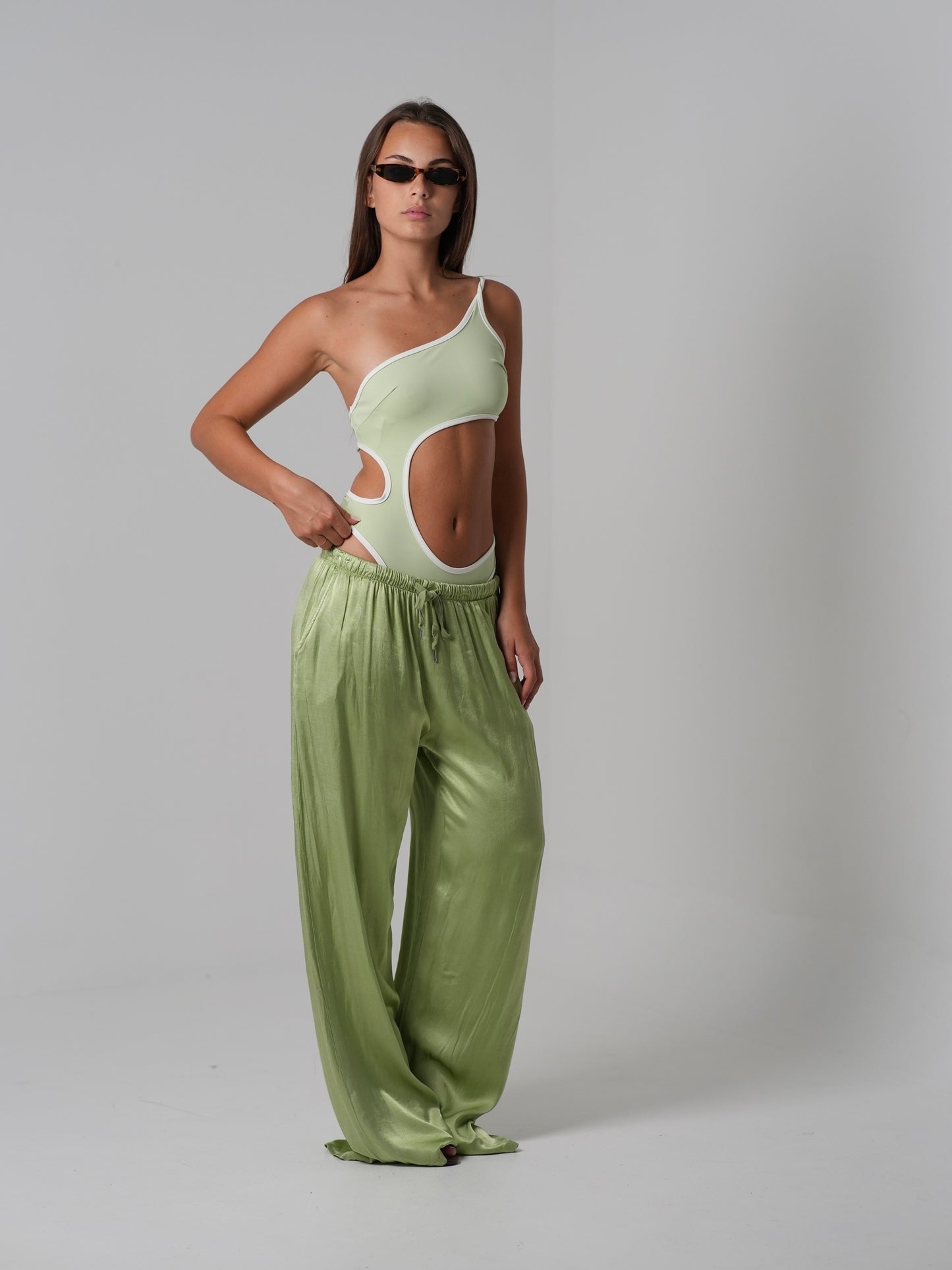 Pantalone di raso (beige)