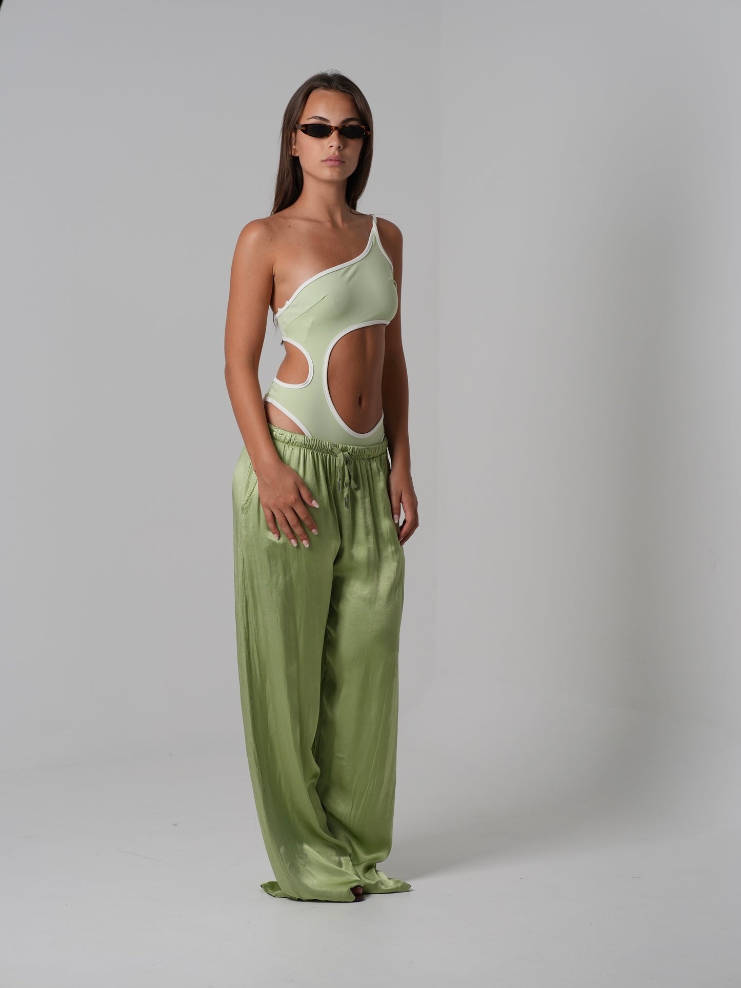 Pantalone di raso (beige)