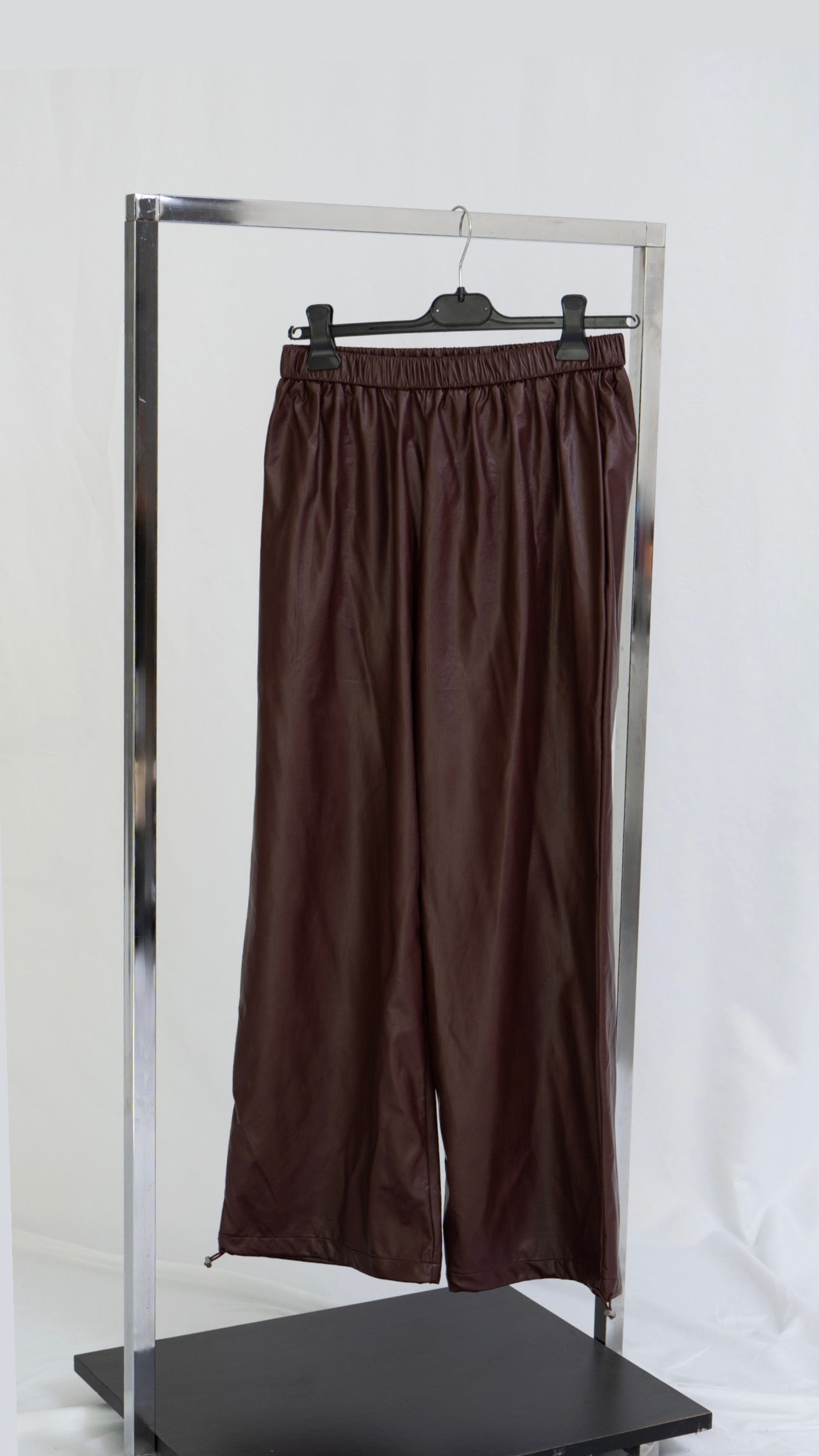 Pantaloni Jasmine