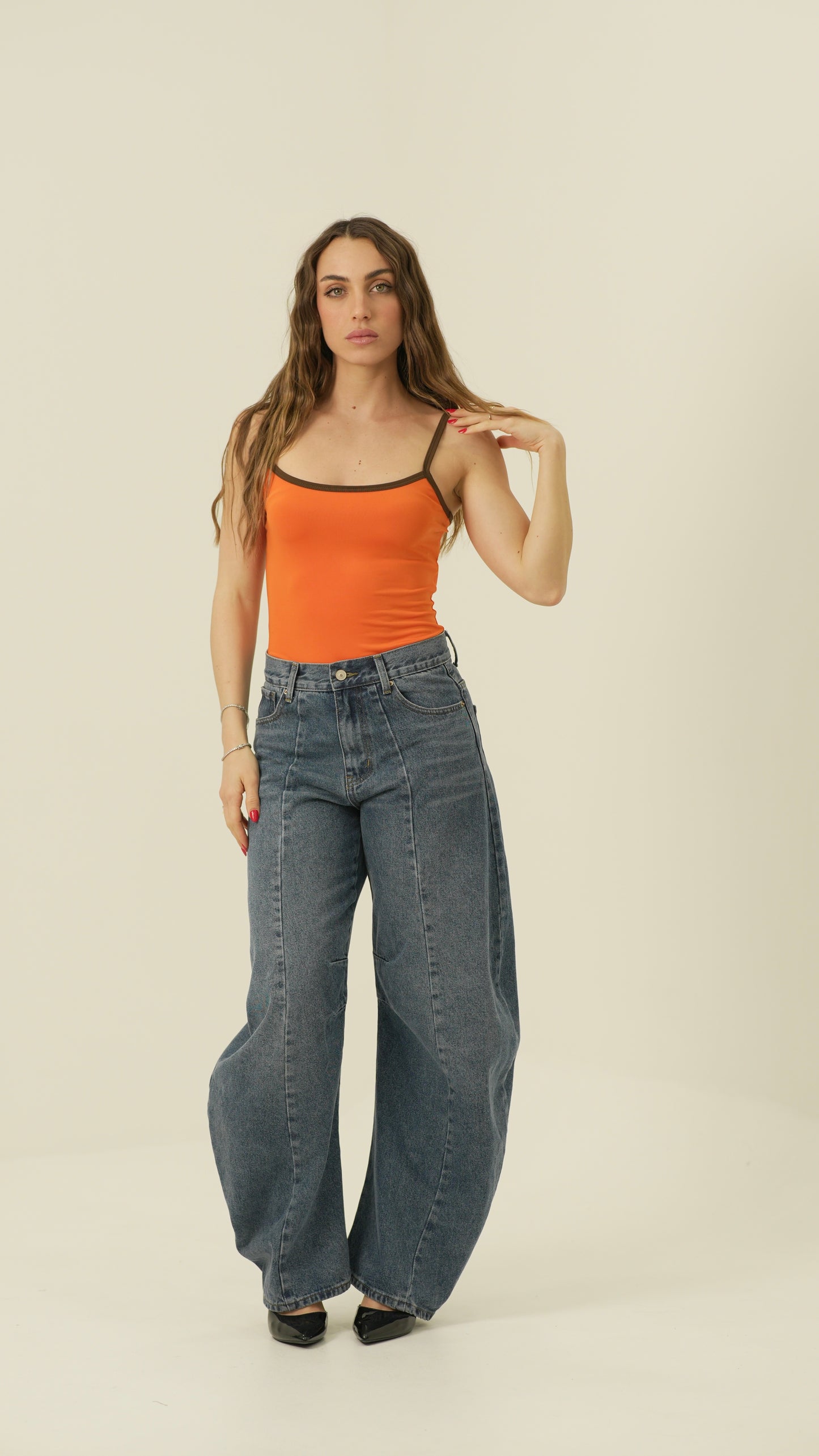 Body Color (arancio)