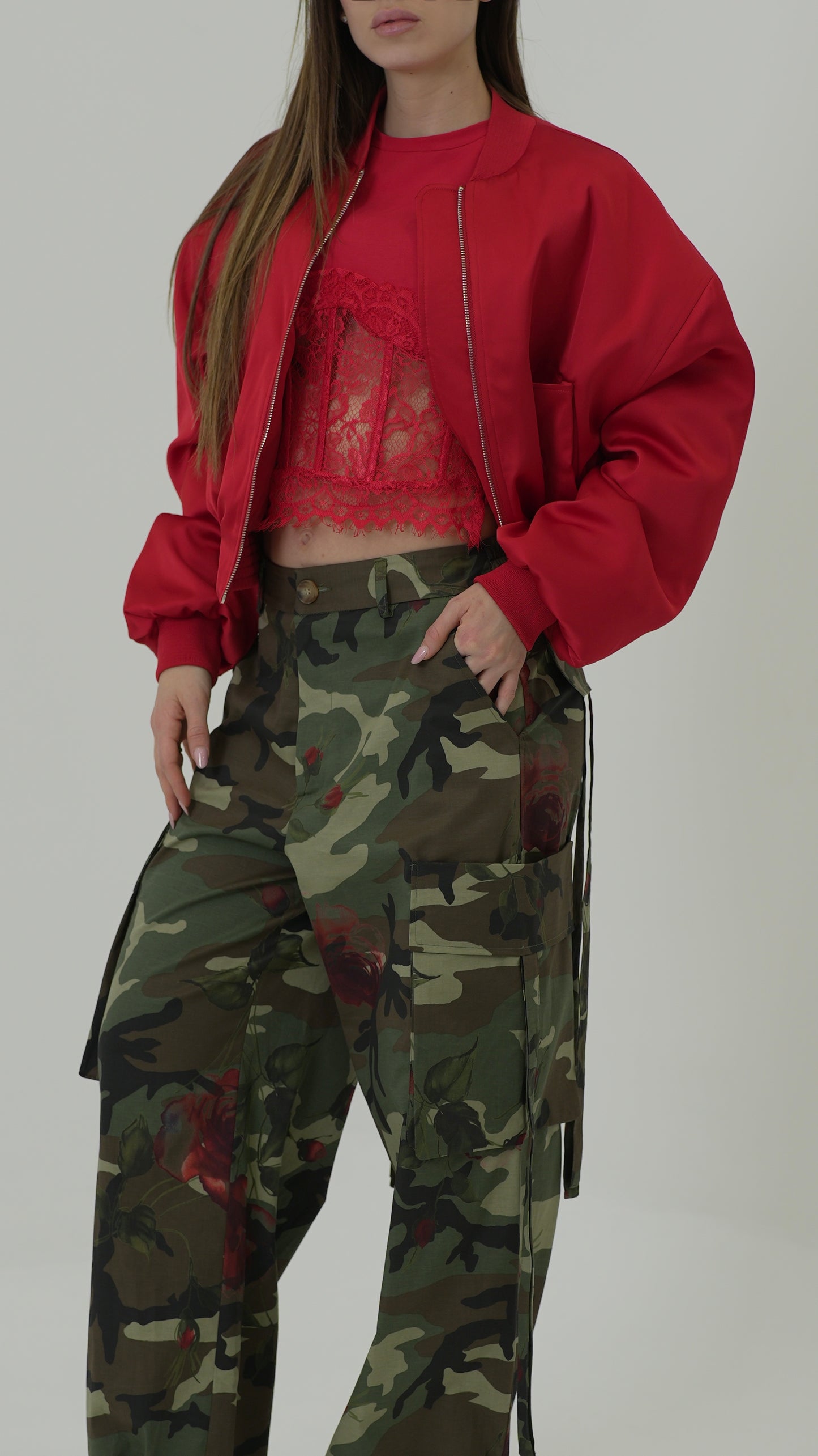 Pantalone Mimetico con rose